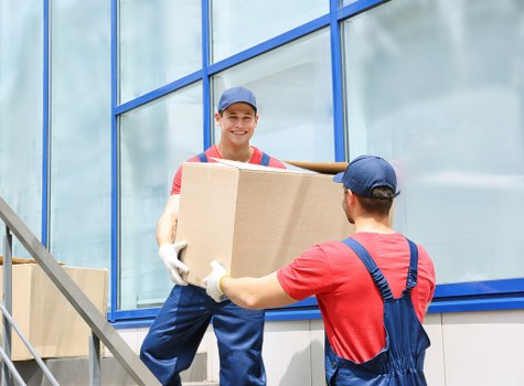 Removal van service for Croydon home and flat moves