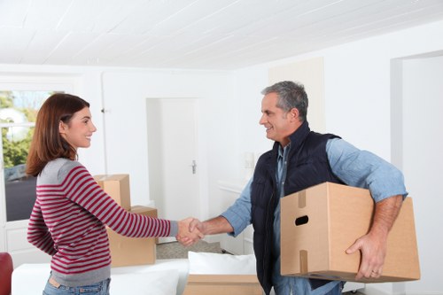 Preparation checklist and moving truck planning for Croydon customers